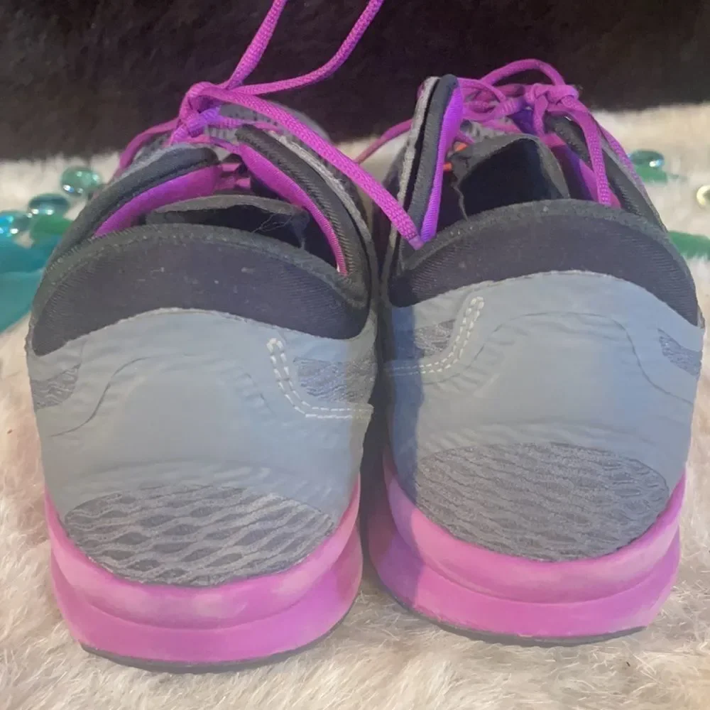 Nike shoes 8.5 (4429)